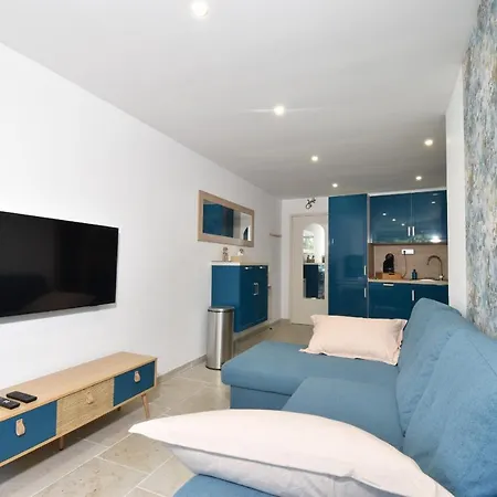 T2 Entierement Renove Chabian Port Camargue * Le Grau-du-Roi