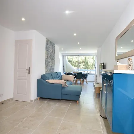 T2 Entierement Renove Chabian Port Camargue *