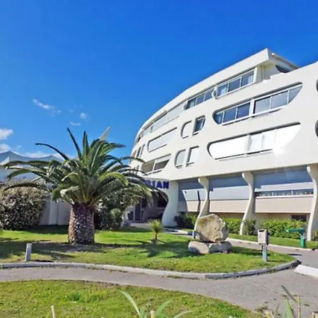 Apartment T2 Entierement Renove Chabian Port Camargue Le Grau-du-Roi